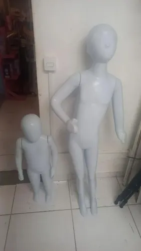 Manequim infantil são 4 manequim