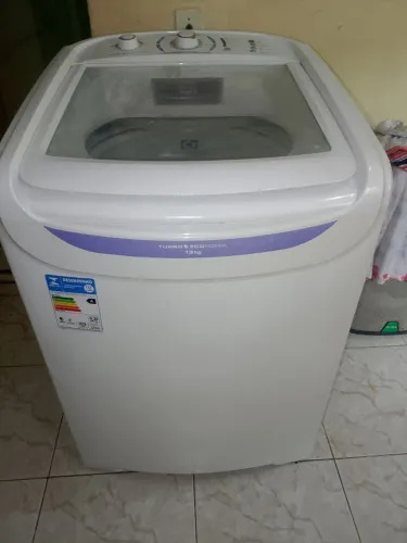 Máquina de lavar Electrolux 13kg