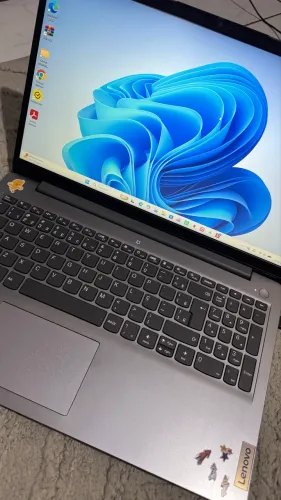 Notebook Lenovo