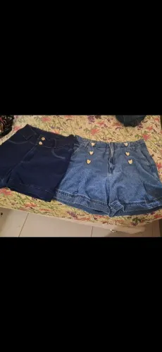 Lote com dois shorts tamanho 46