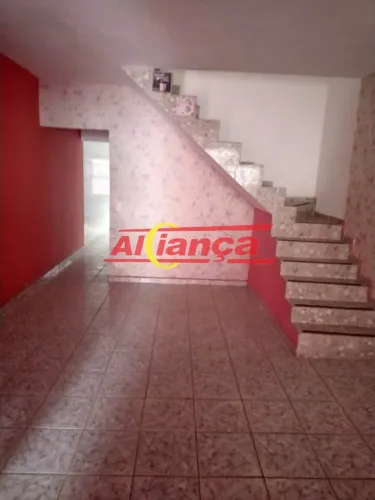 SOBRADO COM MAIS DUAS CASAS NO QUINTAL NO JARDIM SANTA PAULA EM GUARULHOS