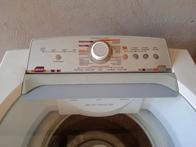Máquina de lavar 11 kg Brastemp 