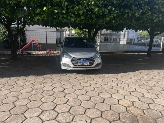 Hyundai HB20S C.style/c.plus1.6 Flex 16V Aut. 4P 2016