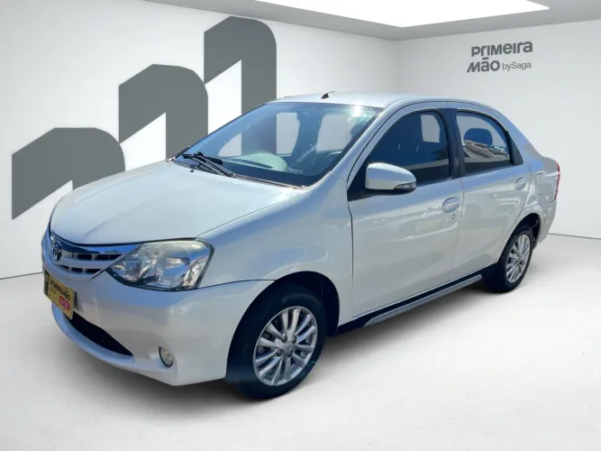 Toyota Etios XLS Sedan 1.5 Flex 16V 4P Mec. 2016