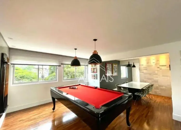Apartamento com 2 quartos para alugar, 127 m² em Pinheiros - São Paulo/SP