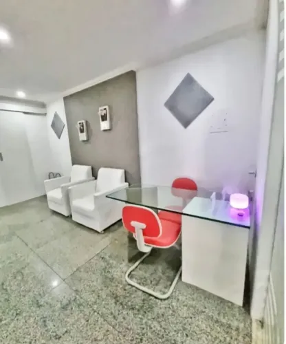 CONSULTÓRIO NO CENTRO MÉDICO SALVADOR NO ITAIGARA