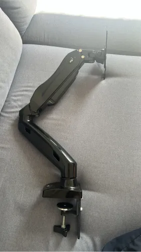 Braço suporte monitor