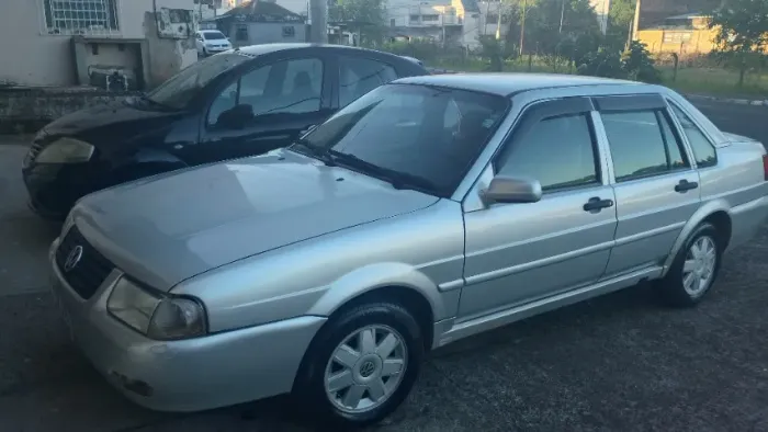 Volkswagen Santana 2.0 MI 2P E 4P 2002