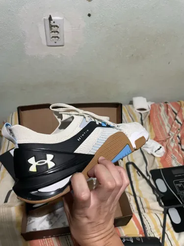 Tênis Under Armour Tribase Cross - TAM 41