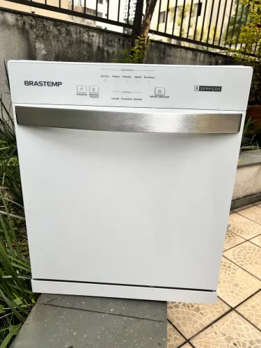 Lava-Louças Brastemp 8 Serviços Branca BLF08BB 110V