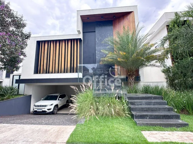 Casa com 4 suítes à venda, 241 m² por R$ 2.800.000 - Condomínio Alphaville Anápolis - Anáp