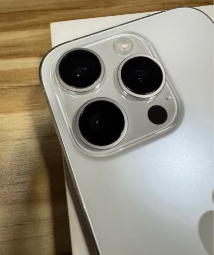 IPhone 15 Pro - 128GB 