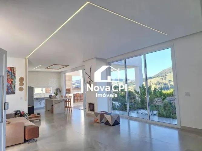 Chácara moderna à venda em Toledo-MG, no loteamento Bela Vista, bairro Moinho, a apenas 2 