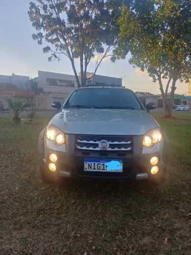 Fiat Palio Weekend Adventure Locker 1.8 Flex 2010