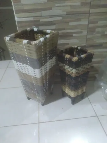 2 Vasos de Vime de Chão 