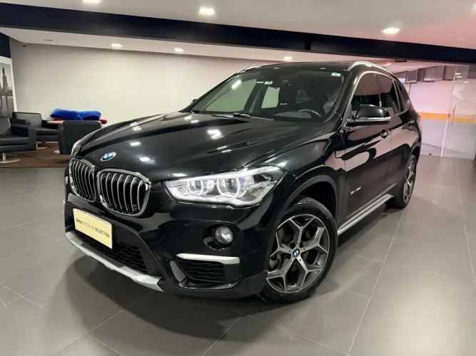 BMW X1 Sdrive 20I X-line 2.0 TB Active Flex 2018