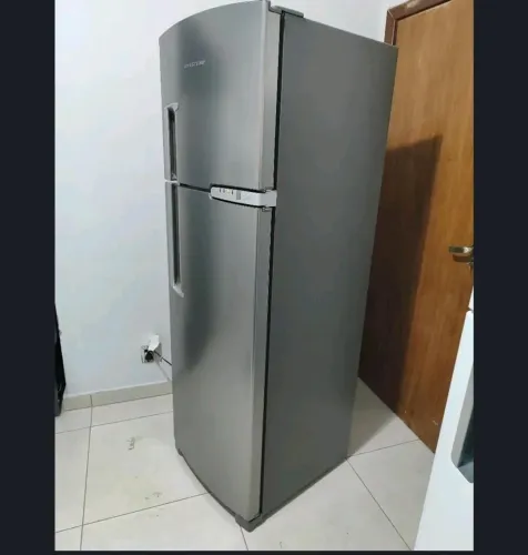 Geladeira de inox nov nunca foi mechida