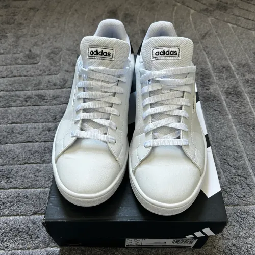 TÊNIS ADIDAS URBAN COURT