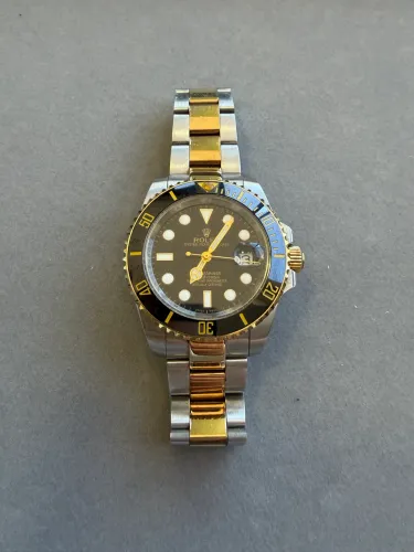 Rolex Submariner 41mm Ouro e aço