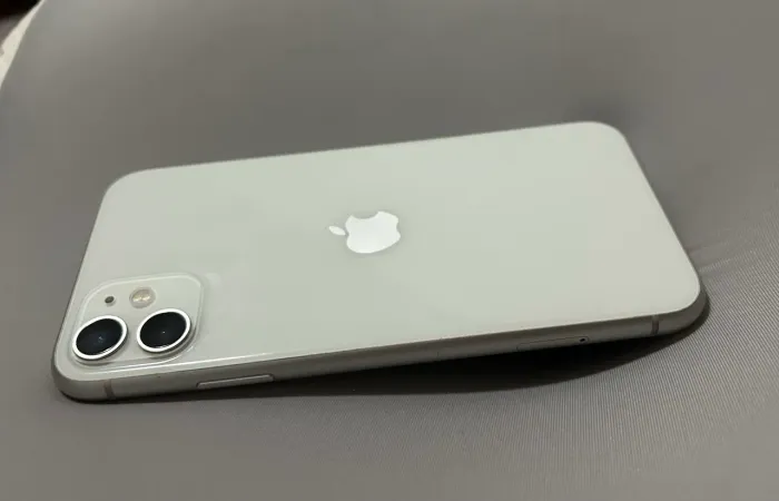 iPhone 11 no precinho