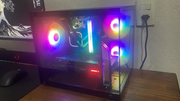 Pc gamer (completo) Ryzen 7 5700x - RTX 5060 oc 16gb ram