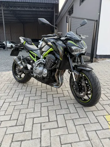 KAWASAKI Z900 2019