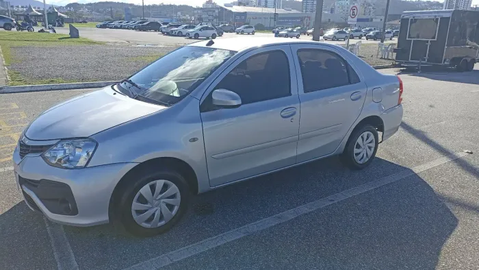 Toyota Etios X Sedan 1.5 Flex 16V 4P Mec. 2018