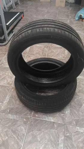 2 PNEUS JEEP RENEGADE E COMPASS Pirelli Scorpion verde all season 235 45 r19 95h