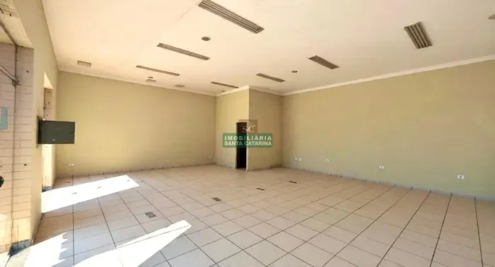 Sala para alugar em Maringá, Zona 01, com 70 m²
