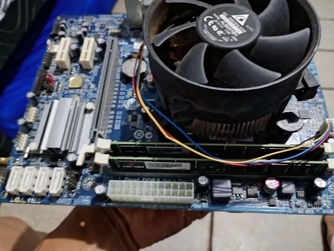 Kit placa mãe I3 geração+ 16gb memória 