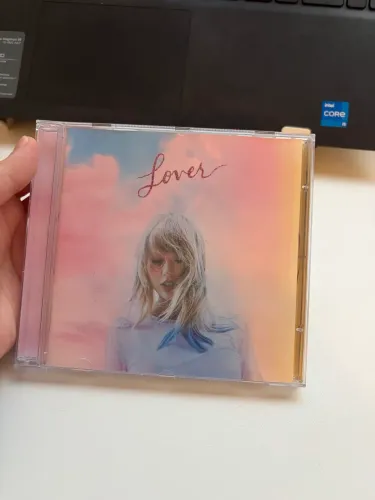 Cd Taylor swift lover