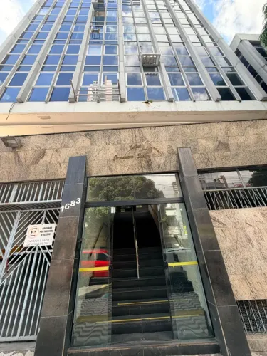 Sala comercial à venda no Edifício Generalíssimo Deodoro