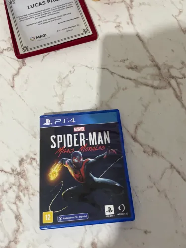 Marvels spiderman Miles Morales ps4 (usado em perfeito estado)