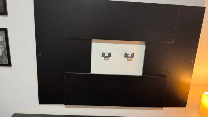 Painel de tv ajustável