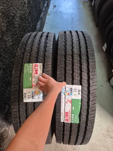 Pneus 275/80/22.5