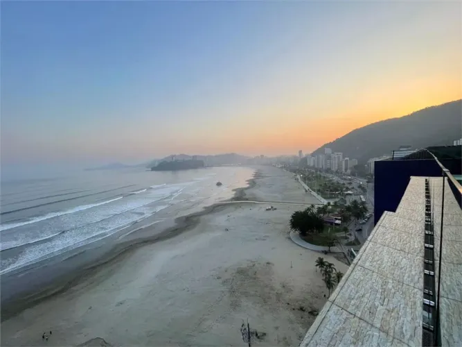Apartamento com 3 dormitórios para alugar, 160 m² por R$ 8.300,00 - José Menino - Santos/S
