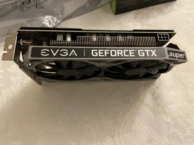 Placa Vídeo GTX 1650 Super 4gb