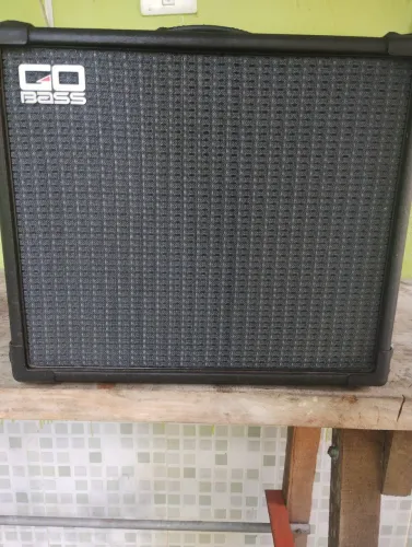 Amplificador GO BASS GB 300