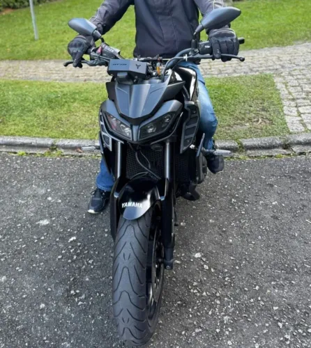 MT09
