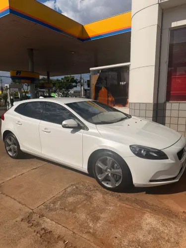 Volvo V40 T-4 Kinetic 2.0 Aut. 2017