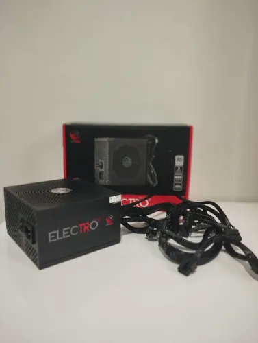 Fonte PCYES 600W 80Plus