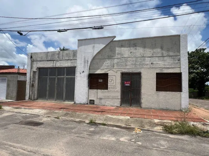 Prédio Comercial de Esquina à Venda, 250 m² - Potengi - Natal/RN - GA0003