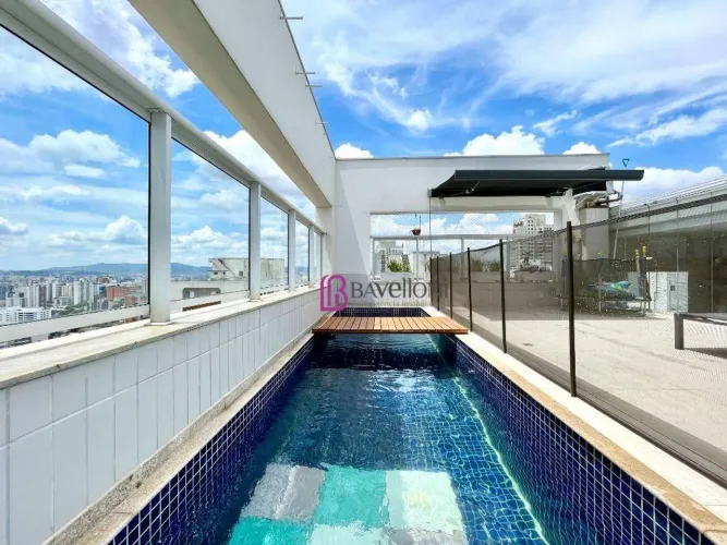 Cobertura Duplex com Piscina Privativa e Vista Aberta | Um Verdadeiro Refúgio Urbano