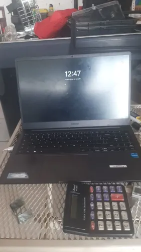 Notebook Samsung Galaxy Book2 Core i5 256GB SSD