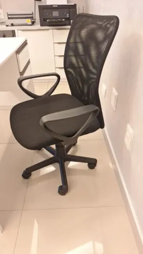 Cadeira giratória escritório