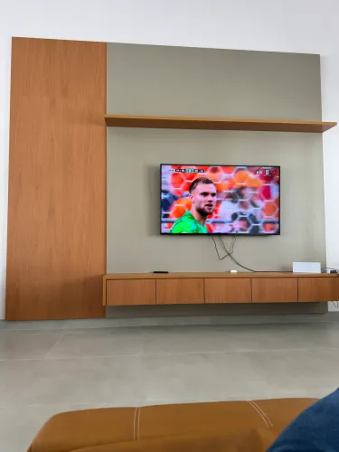 PAINEL DE TV NOVO