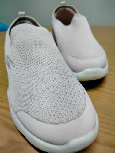 Tênis feminino Sckechrs caminhada massagem fit