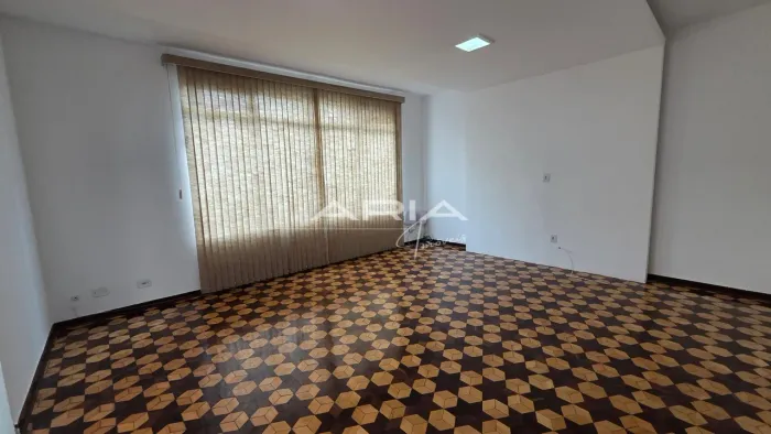 Casa para locação no Jardim Londrilar região central de LONDRINA - PR