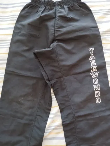 Vendo calça para Taekwondo