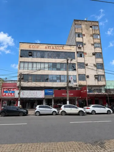 Sala Comercial para aluguel no bairro Aterrado em Volta Redonda - RJ